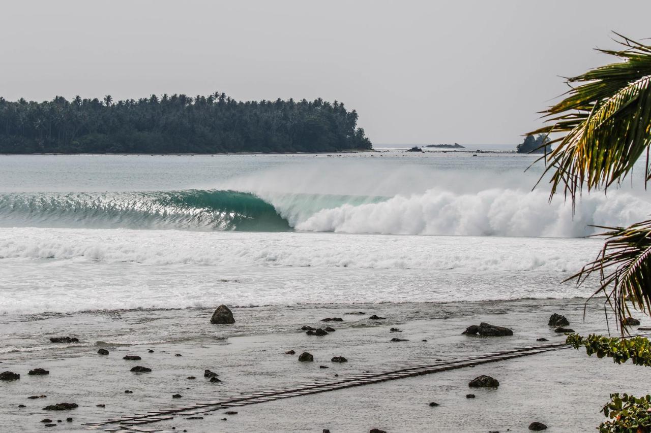 Nias Surf Stay Lagudri Eksteriør bilde